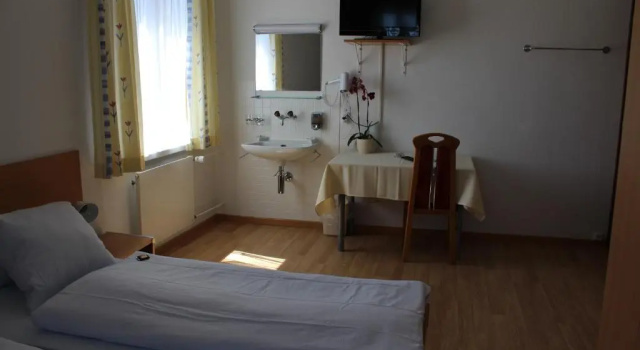 Трёхместный номер Standard Hotel Glärnisch Hof