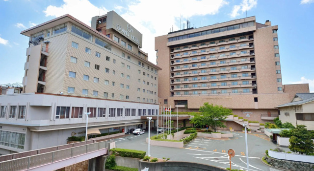 Toyokawa Grand Hotel, Boek Hotel Hotels in Tokai met parkeren, Parkeren