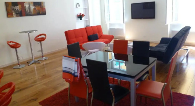 Old Town Luxury 3 Beds, Забронировать Отель Ницца Приморские Альпы, рядом с Набережная Соединенных Штатов