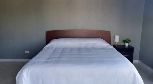 Room in Guest Room - Blue House - Room 2 Pax, Забронировать Гостевой дом Гостевые дома Сан-Мигель-де-Альенде, рядом с Public library, Гостевой дом