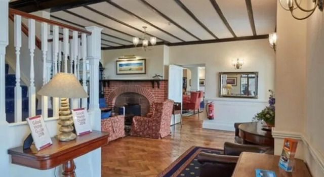 The White House Hotel, Book Hotel St Peter Port 