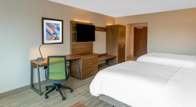 Люкс Holiday Inn Express & Suites - Phoenix - Airport North by IHG