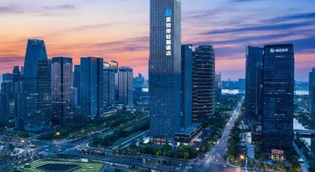 Jinboan Light Luxury Hotel (Hangzhou Olympic Sports Expo City)