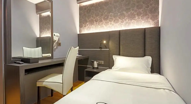 Одноместный номер Standard DREAM LUXURY HOTEL