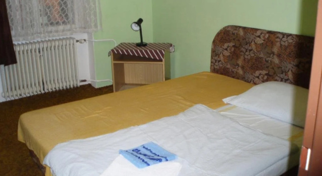 Penzion Betty, Book Hotel Hoteller i Liberec Region med parkering, Parkering