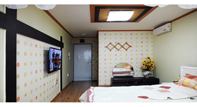Geoje Gombau Pension