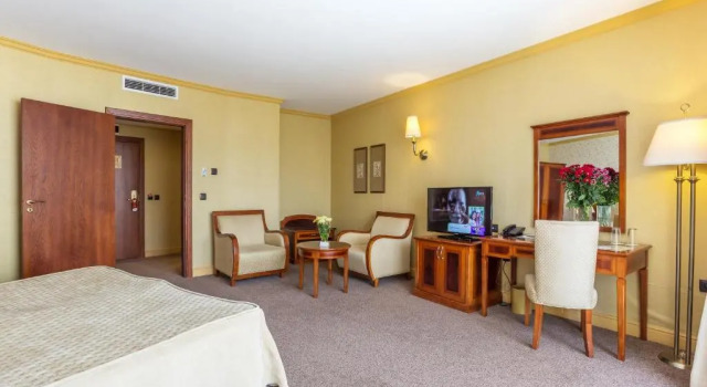 Двухместный номер Superior с балконом Romance Hotel and Family Suites