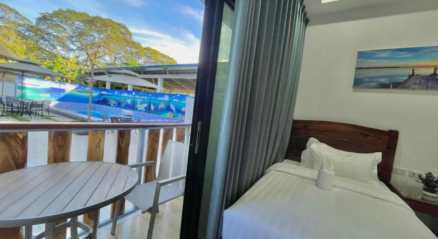 Ocean Star Hotel