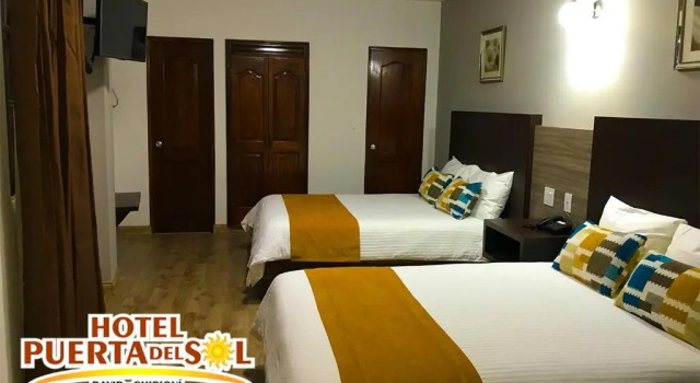Четырёхместный номер Standard Hotel Puerta del Sol