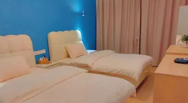Семейный люкс Дуплекс с 2 комнатами Qingdu Homestay
