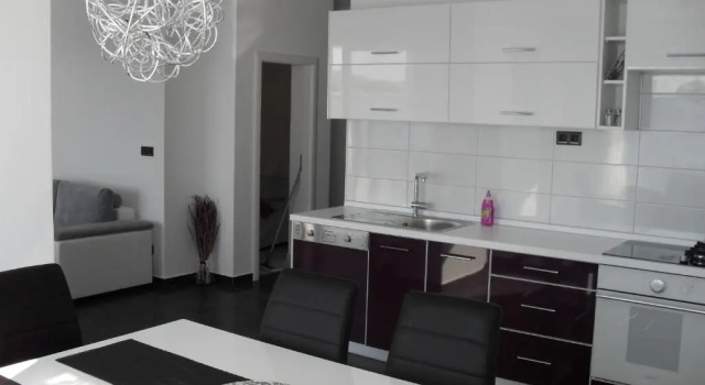 Апартаменты с 2 комнатами с балконом и с видом на море Apartments Govic