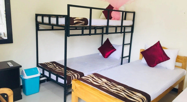 Habitación Económica Aainn Guest
