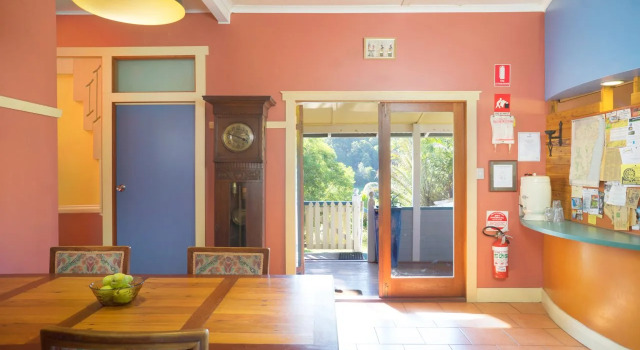 RainbowStay, Varaa Hotelli Coffee Camp Uusi Etelä-Wales