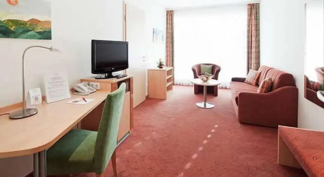 Полулюкс ZELLERs Quartier Hotel