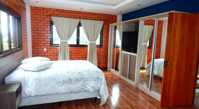 Apartamento Luxurias da Serra 01, Забронировать Апартаменты/квартира Отели Канела с парковкой, рядом с Stone Church, Парковка