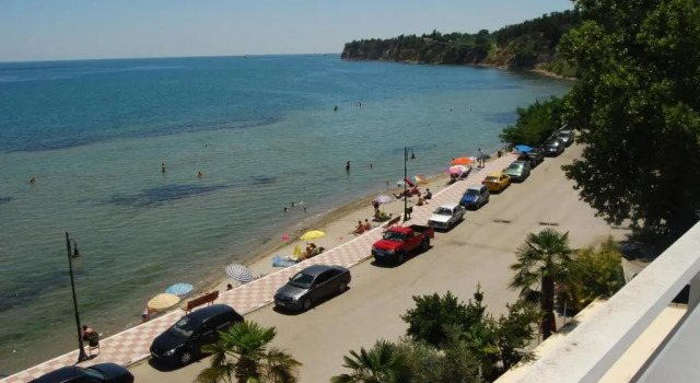 Трёхместный номер Standard с балконом и с видом на море Hotel Achillion