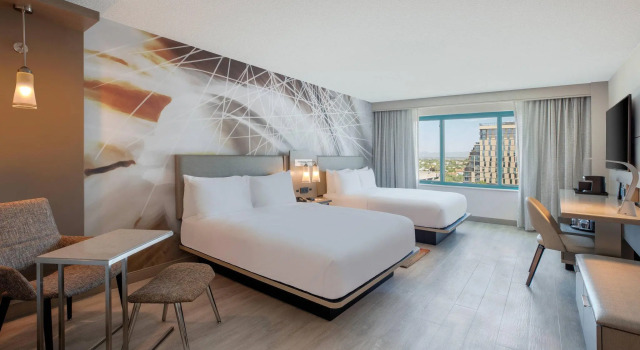 Четырёхместный номер Standard Tucson Marriott University Park