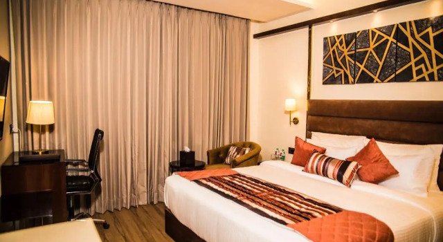 Номер Deluxe Regenta Inn Amristar Airport Road by Royal Orchid Hotels Limited