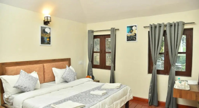 Люкс Kumaon Roop Resort
