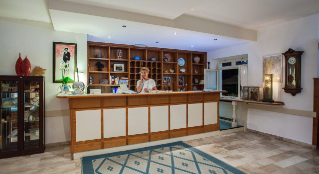 Hotel Sandalyon