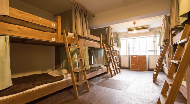 Кровать в общем номере Hostel Q