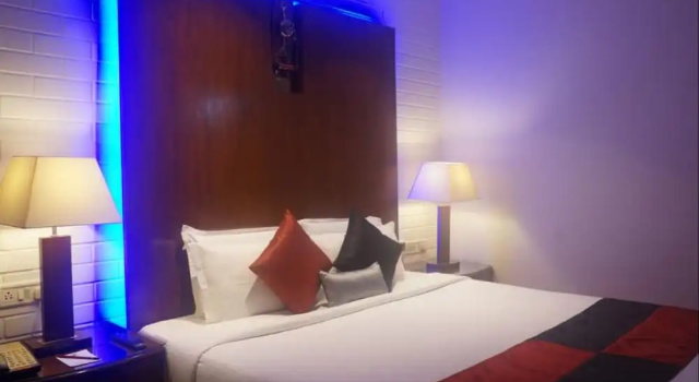 Номер Executive SFO Hotel and Suites