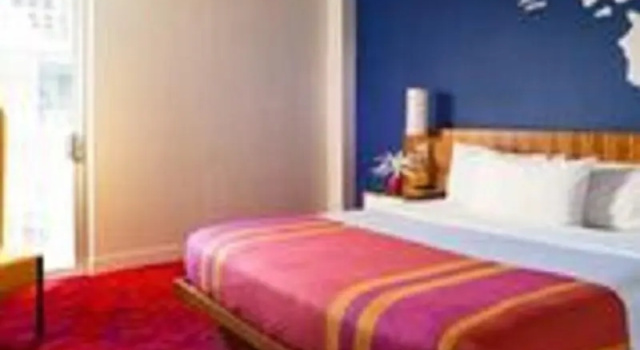 Двухместный номер Standard с балконом Shoreline Hotel Waikiki