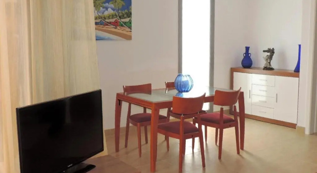 At014 Villes Del Mar, Varaa Hotelli Hotellit Tarragonès uima-altaalla, Uima-allas