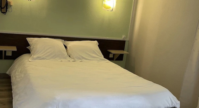 Люкс Standard Logis Hôtel Le Clement V