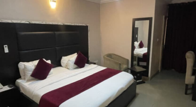 Grand Maridos Hotel