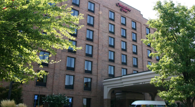 Номер Executive Hampton Inn Washington-Dulles Int'l Airport South