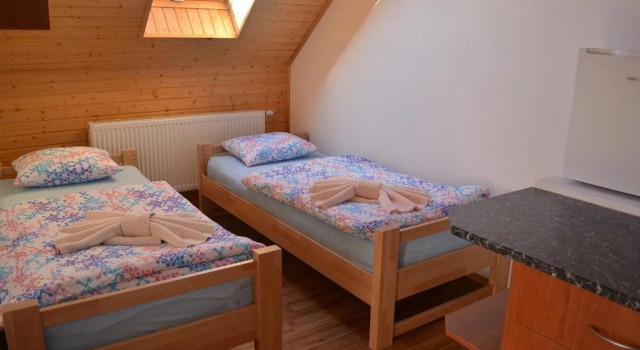 Penzion Farma Dvorec, Boek Hotel Hotels in Zuid-Bohemen met parkeren, Parkeren