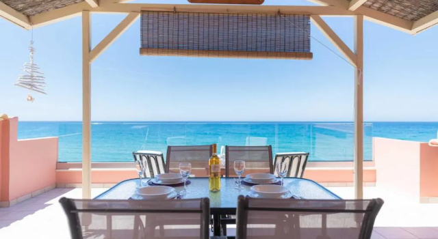 Коттедж Glorious Sunset & Sea View Loft Apt Mariastella 6