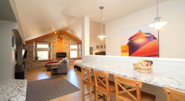 Люкс Kemptville Suites