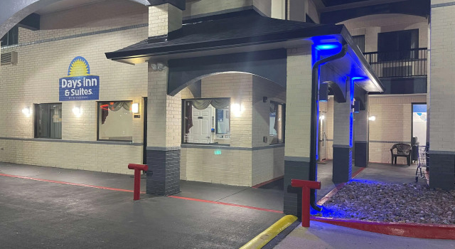 Days Inn by Wyndham Dickinson TX, Book Hotel Dickinson Texas Gulf Coast