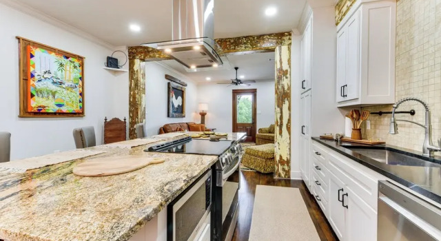 Апартаменты Chic Louisiana Retreat - Balcony & River Views!