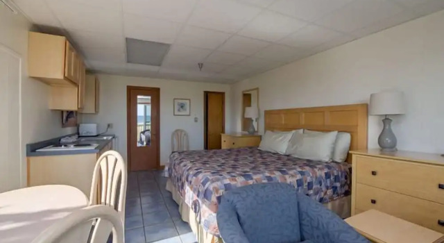 Двухместная студия oceanfront Kebek 3 Oceanside Motel