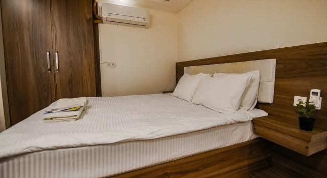 Economy No Window Double room Mitani Suites