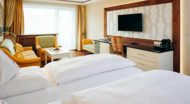 Полулюкс Wellnesshotel Cervosa