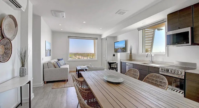 Suite 1 sypialnia Lively Beach