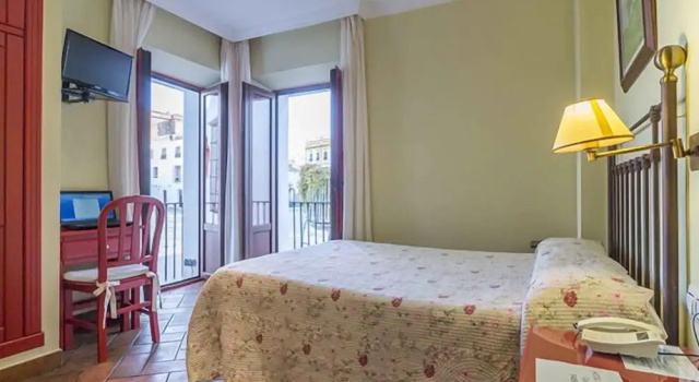 Двухместный номер Hotel Plaza Grande