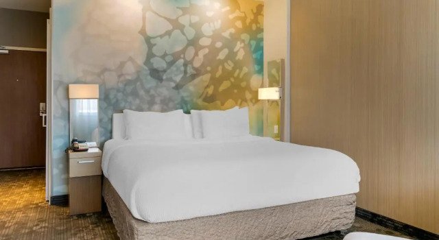 Номер Standard Courtyard by Marriott Toledo North