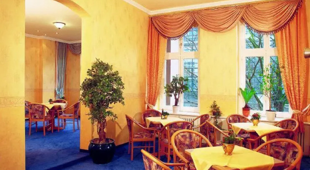 Birth City Hotel, Rezervasyon Otel Charlottenburg Berlin, Berlin Alman Operası yakınında