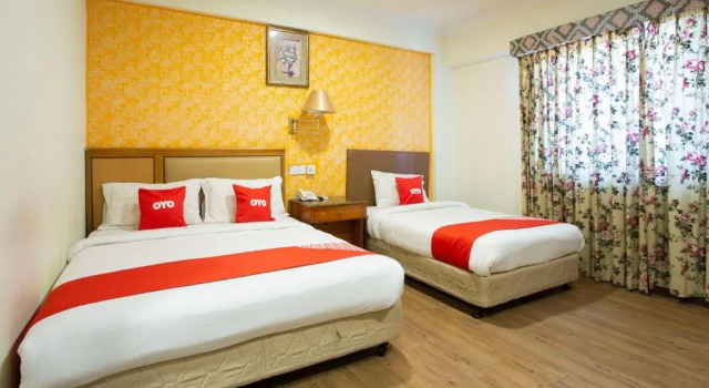 Люкс Superior Capital O Hotel Grand Orchard