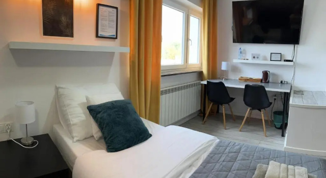 Апартаменты Standard Pokoje i Apartamenty Willa Bielany