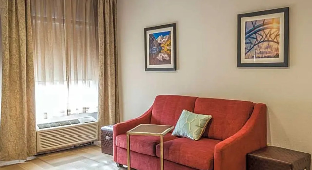 Люкс Hampton Inn Colorado Springs-Airport
