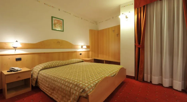Двухместный номер Superior с балконом Hotel Adamello