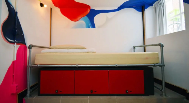 Kingkool The Hague City Hostel, Book Hostel / Vandrerhjem Hoteller i Zuid-Holland med parkering, Parkering