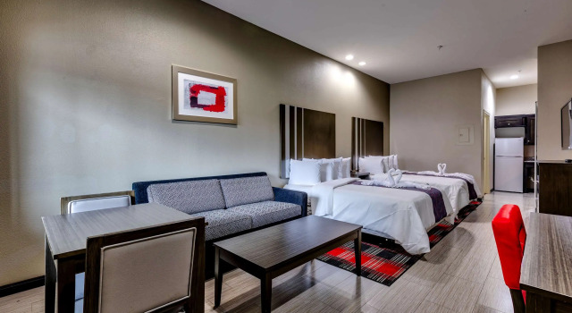 Четырёхместный люкс Americas Best Value Inn and Suites IAH Airport North