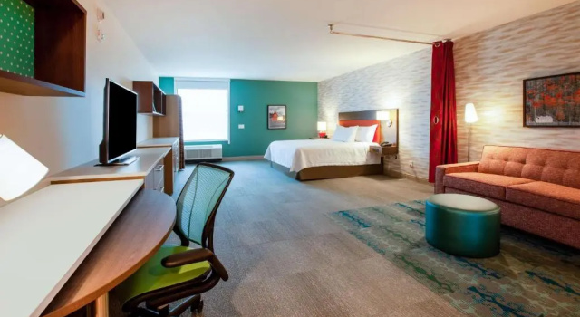 Одноместный люкс Home2 Suites By Hilton Bloomington Normal